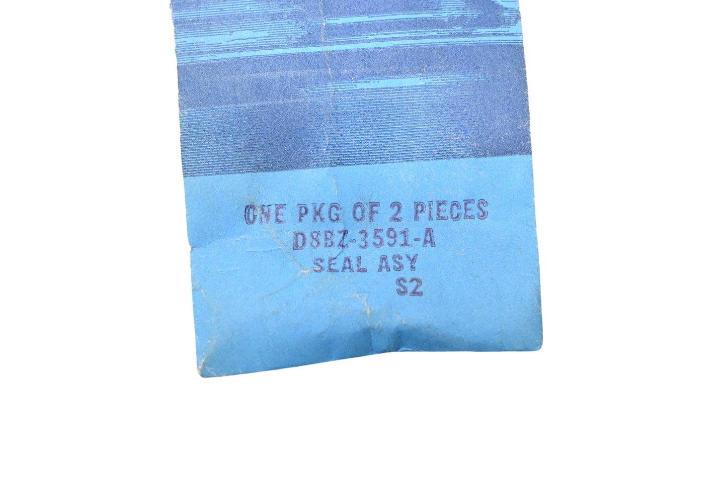New OEM Ford D8BZ-3591-A Steering Gear Sector Shaft Seals Qty 2 NOS