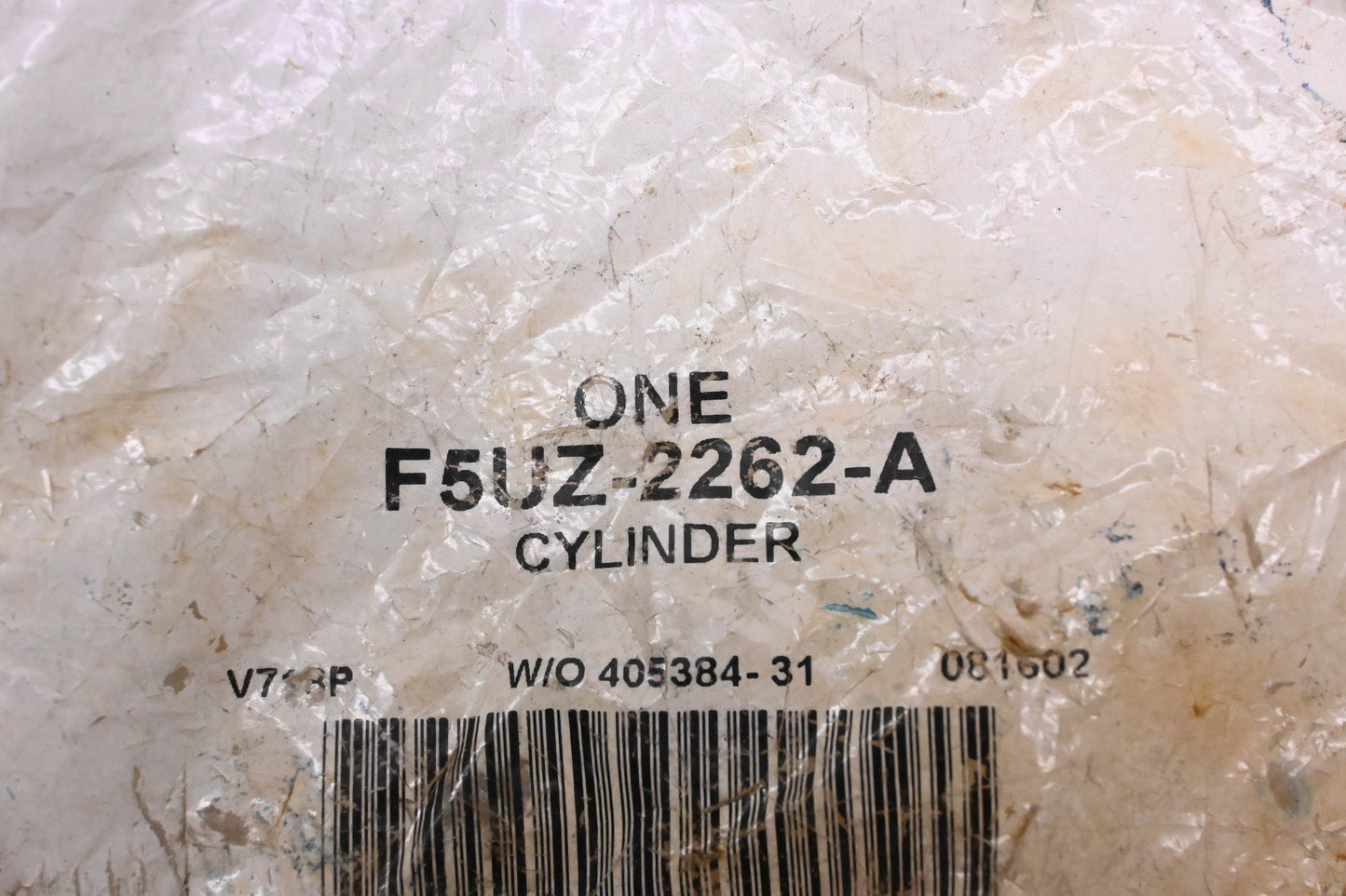 New OEM Ford F5UZ-2262-A Left Side Rear Drum Brake Cylinder NOS