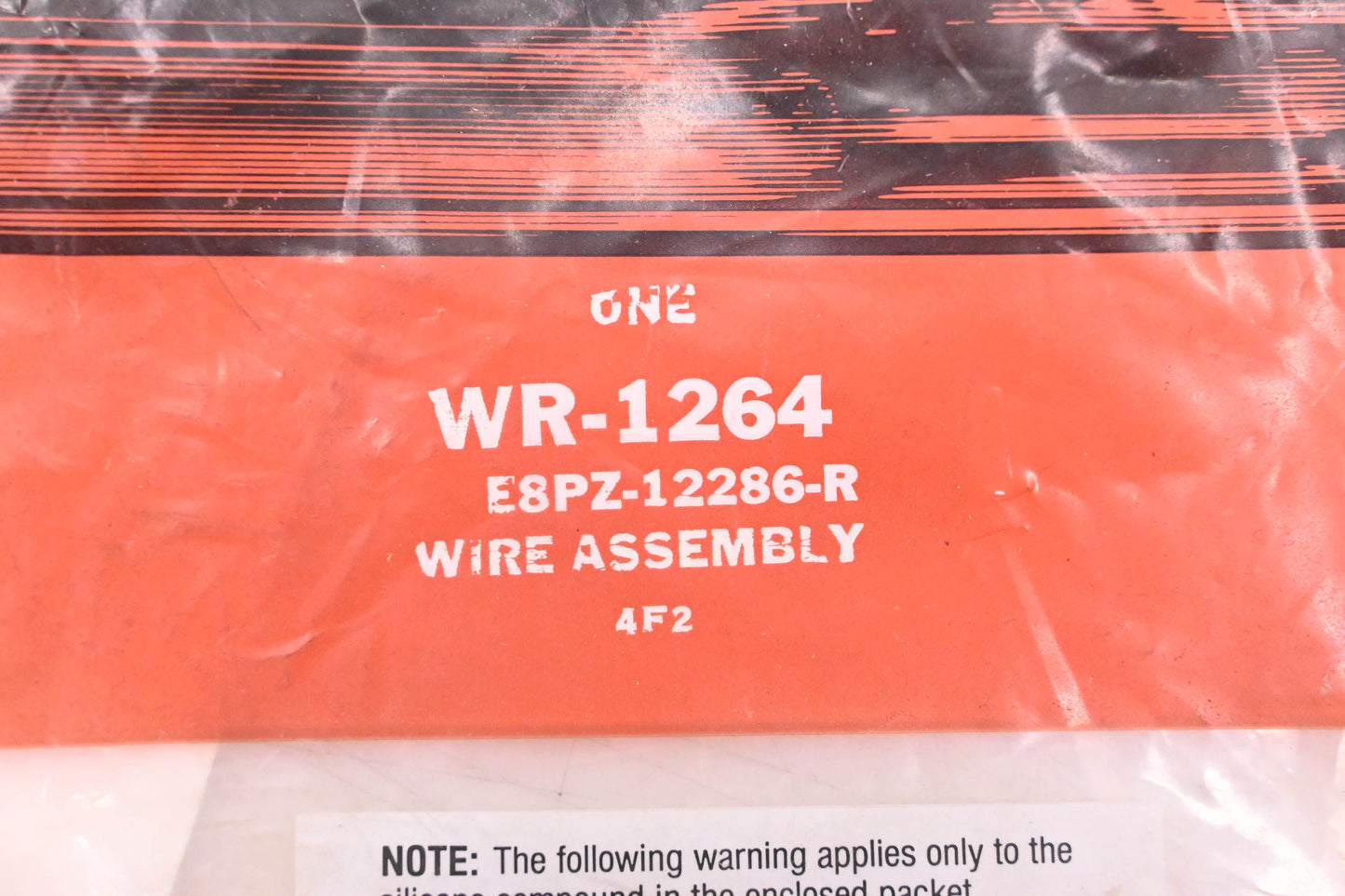 New OEM Motorcraft WR-1264, E8PZ-12286-R Spark Plug Wire Assembly Kit NOS