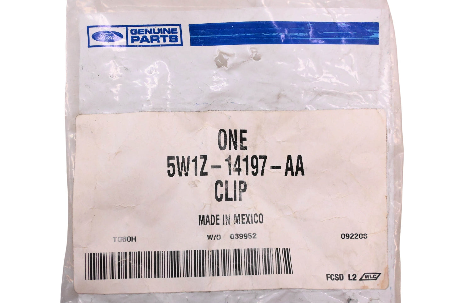 New OEM Ford 5W1Z-14197-AA Clip NOS