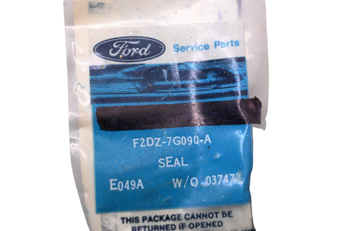 New OEM Ford F2DZ-7G090-A Seal NOS