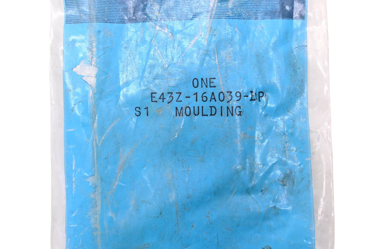 New OEM Ford E43Z-16A039-BP Left Side Front Fender Molding NOS