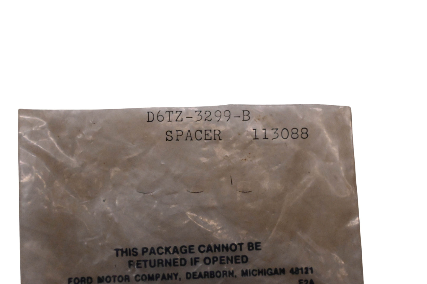 New OEM Ford D6TZ-3299-B Front Wheel Bearing Spacer NOS