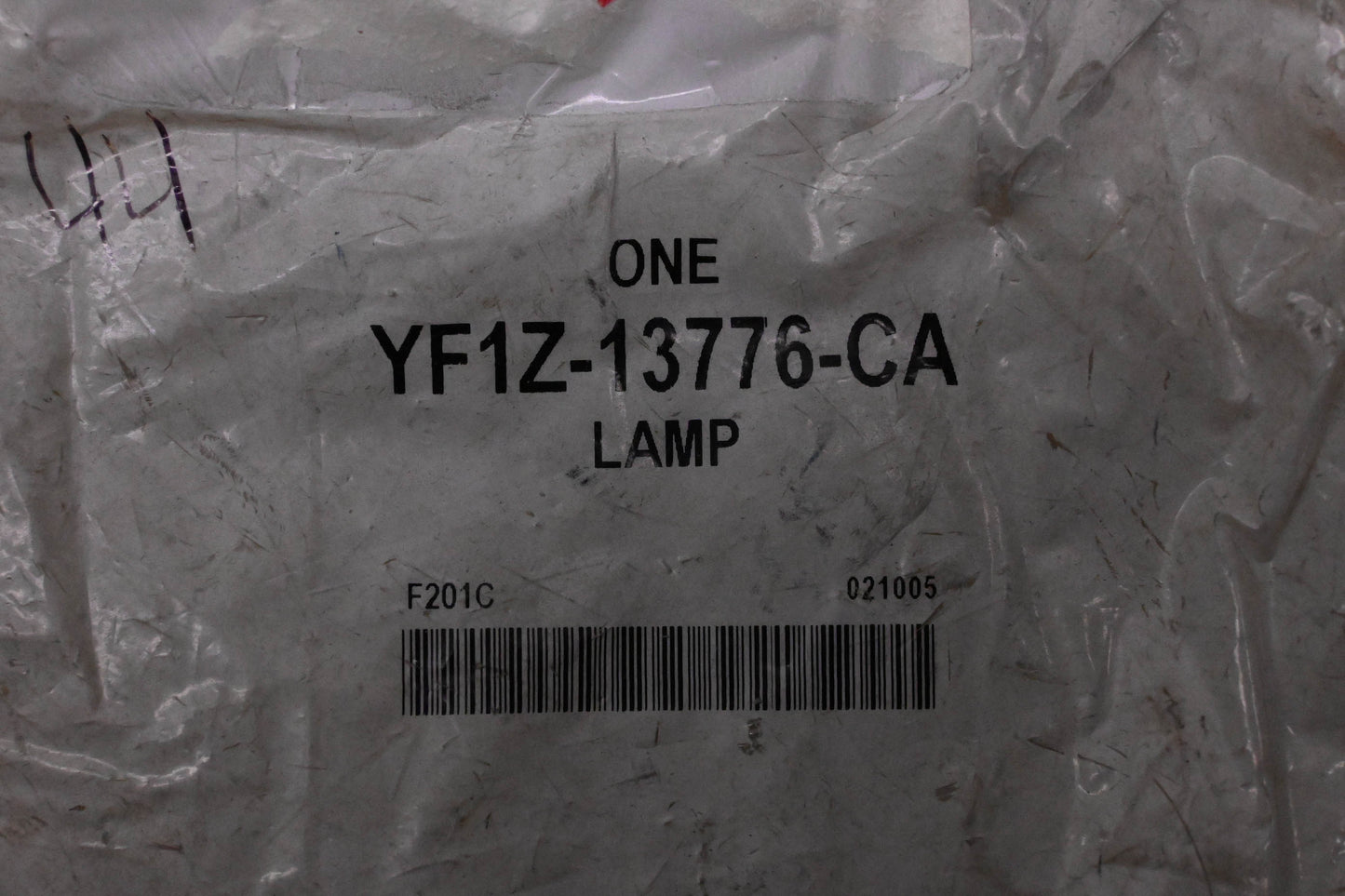 New OEM Ford YF1Z-13776-CA Interior Dome Light Assembly NOS