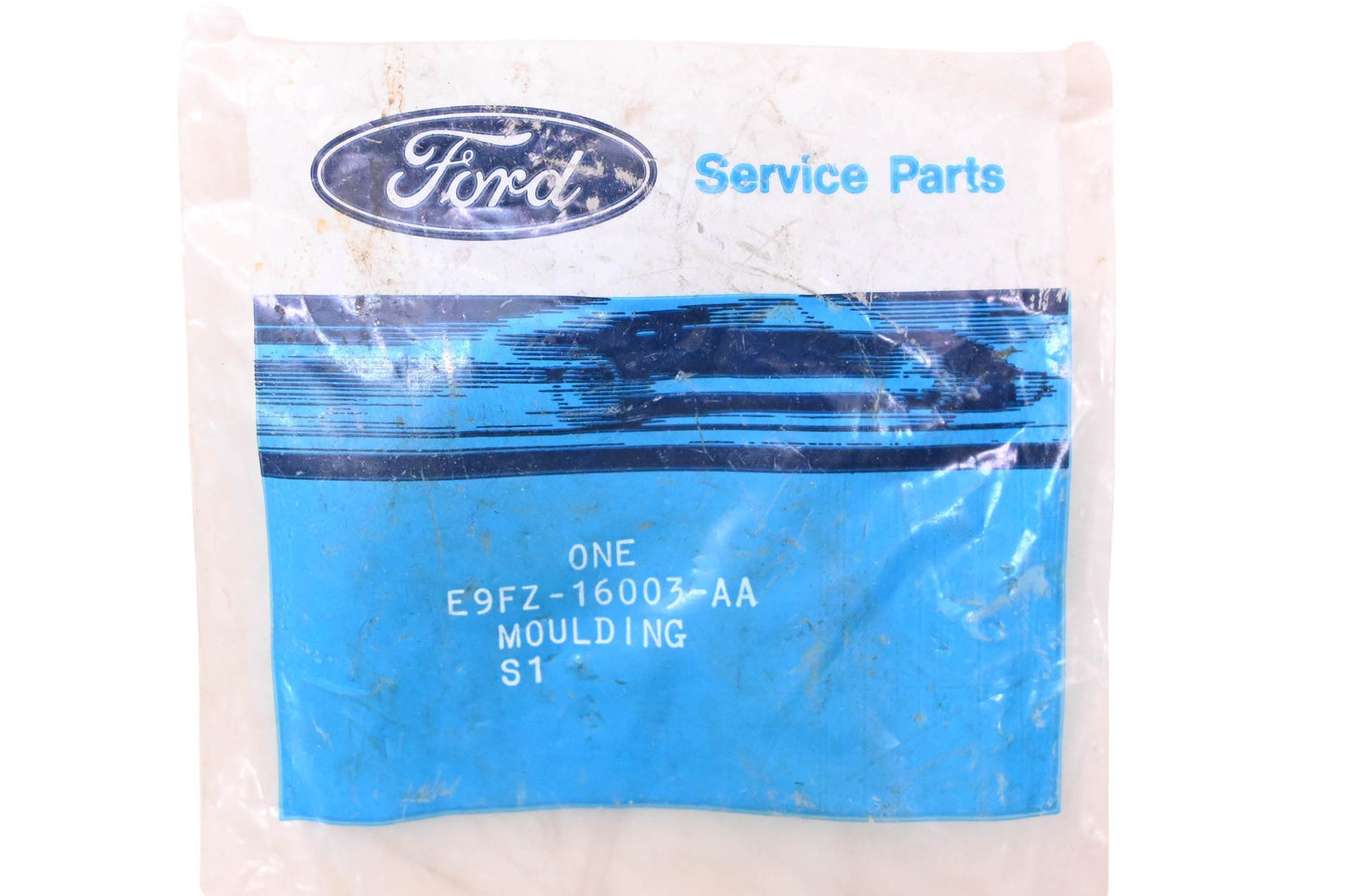 New OEM Ford E9FZ-16003-AA Right Side Front Fender Molding NOS