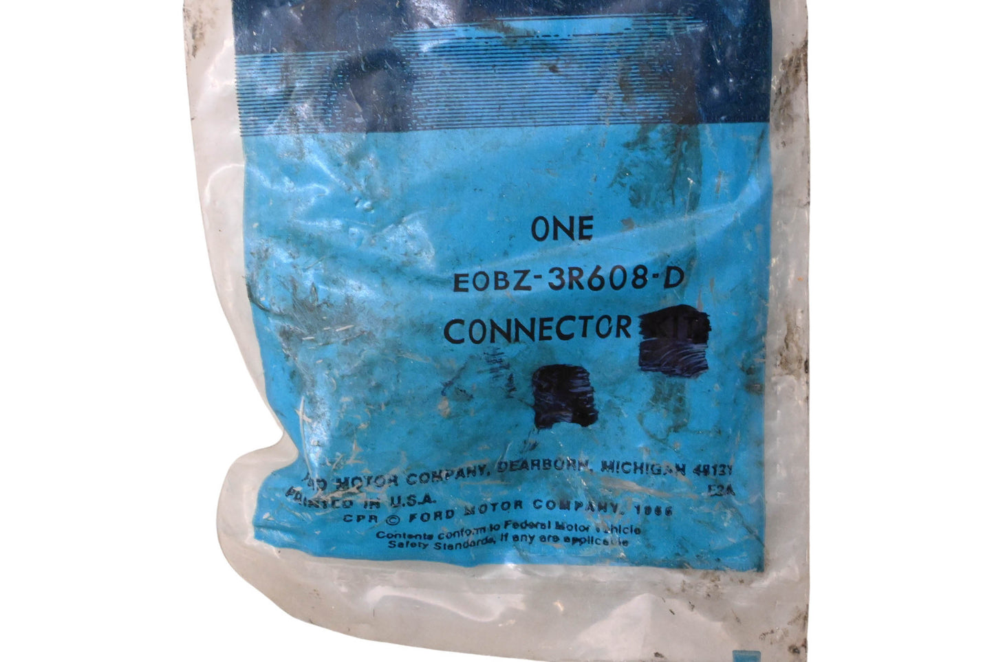 New OEM Ford E0BZ-3R608-D Connector NOS
