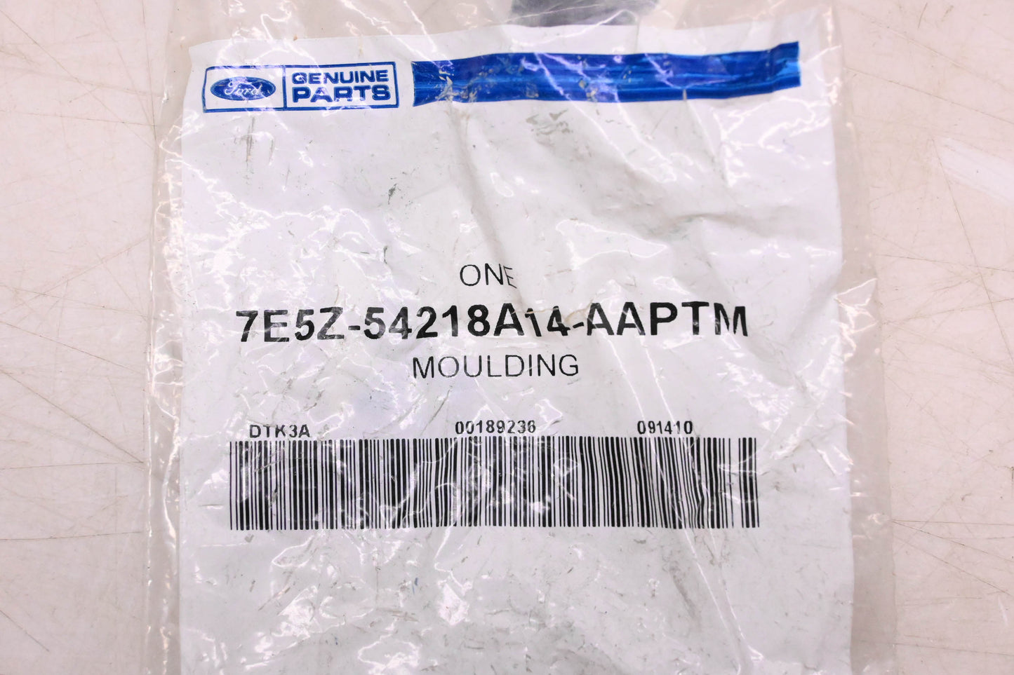 New OEM Ford 7E5Z-54218A14-AAPTM Handle Bezel/ Moulding NOS