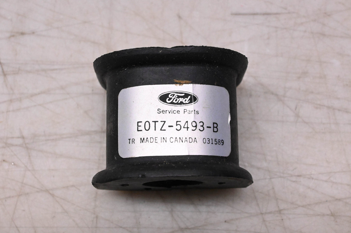 New OEM Ford E0TZ-5493-B Front Sway Bar Bushing NOS