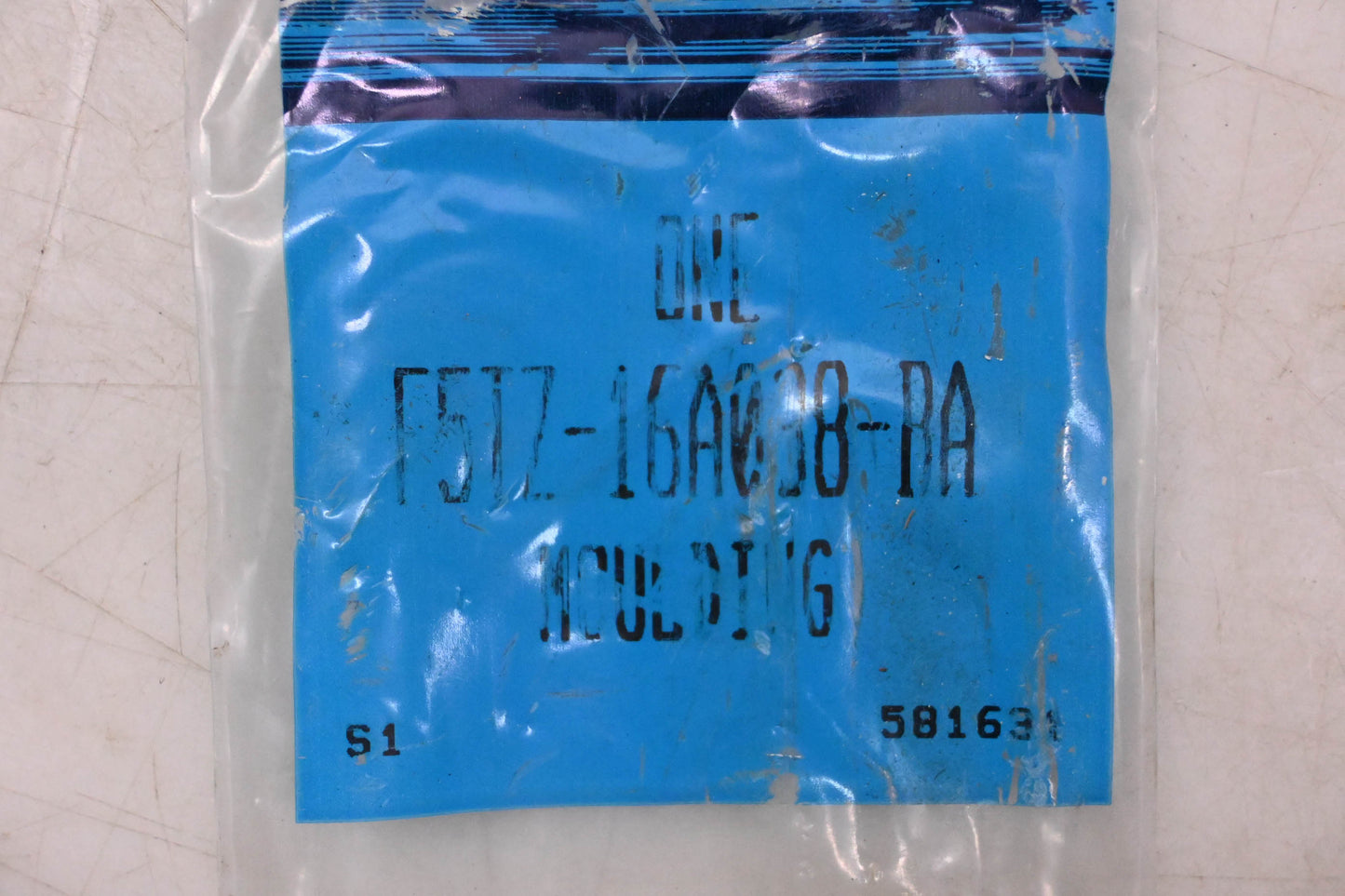 New OEM Ford F5TZ-16A038-BA Fender Moulding NOS