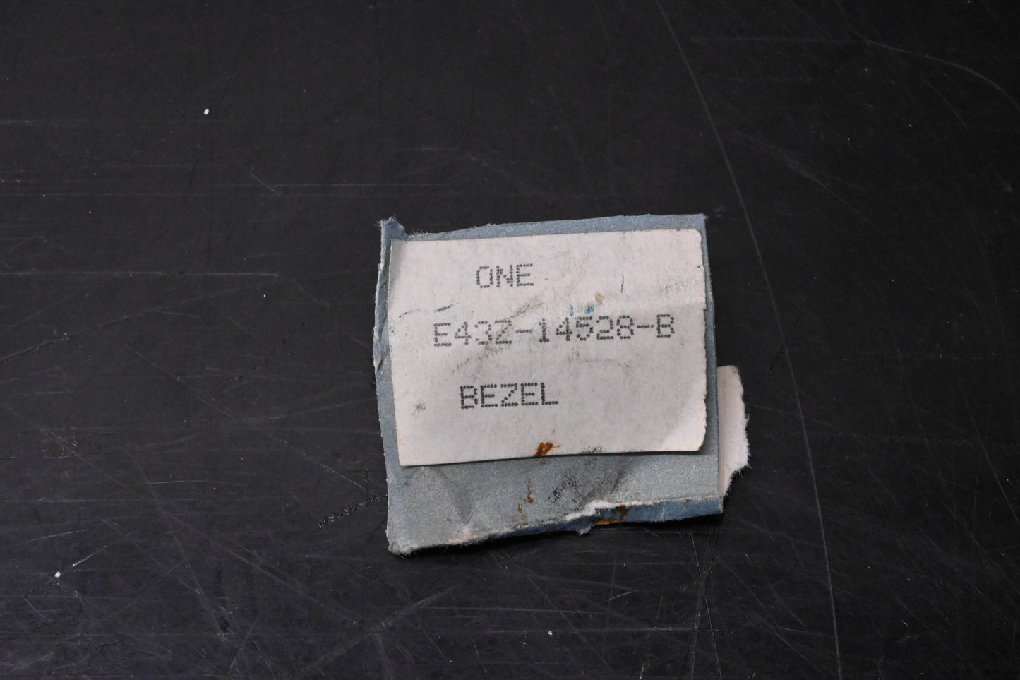 New OEM Ford E43Z-14528-B Window Regulator Switch Bezel NOS