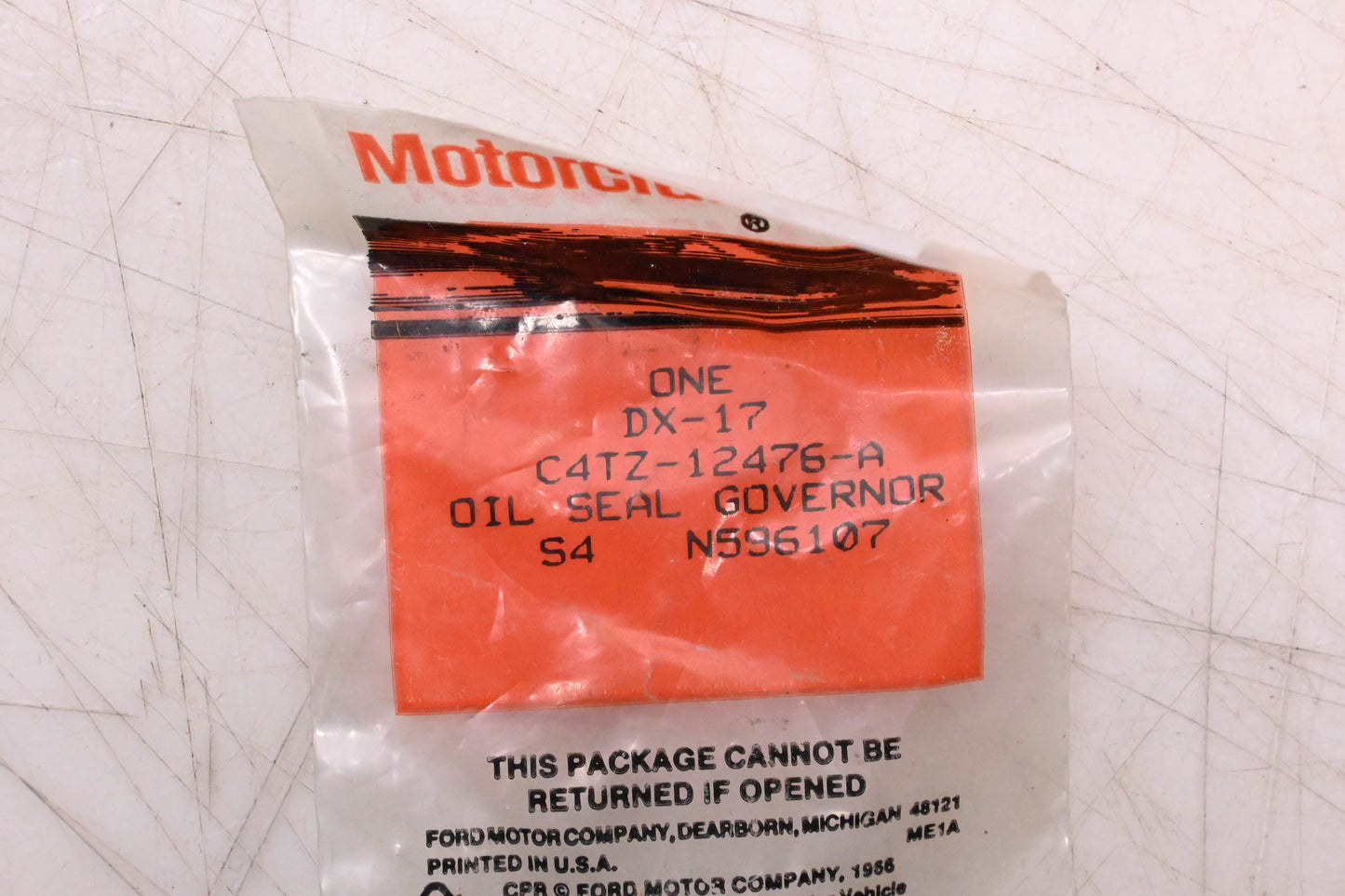 New OEM Motorcraft DX-17, C4TZ-12476-A Governor Shaft Oil Seal NOS