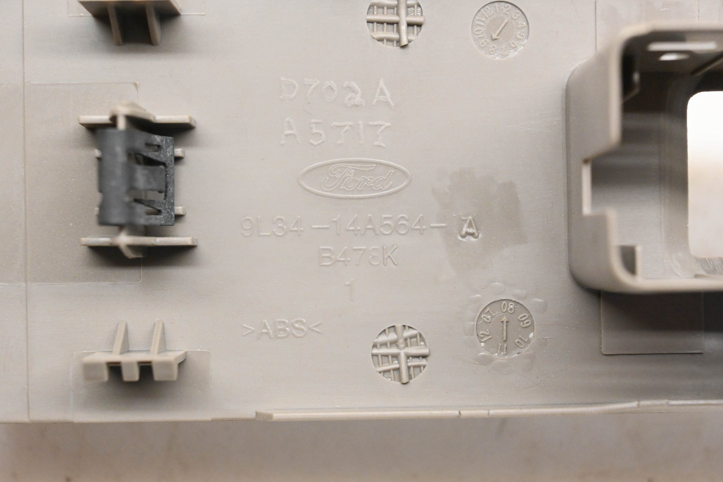 New OEM Ford 9L34-14A564-A, 9L3Z-14528-AA Interior Light Grey Driver Side Switch Housing NOS
