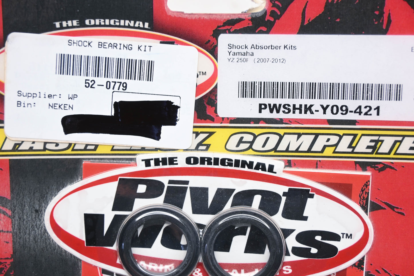 Pivot Works PWSHK-Y09-421, 52-0779 Shock Absorber Bearing Kit NOS
