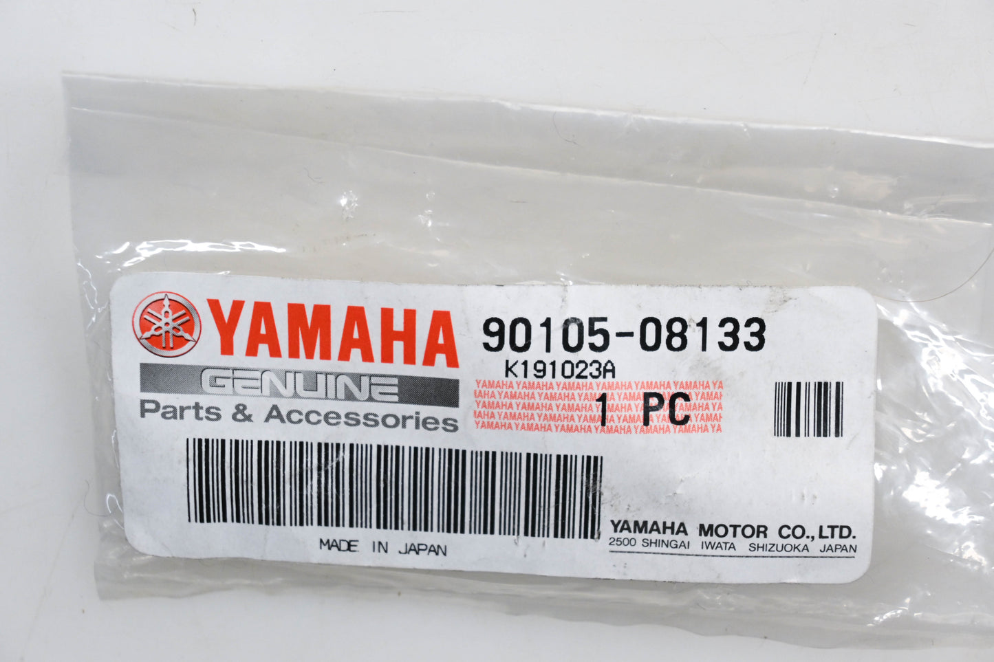 New OEM Yamaha 90105-08133-00 Flange Bolt NOS
