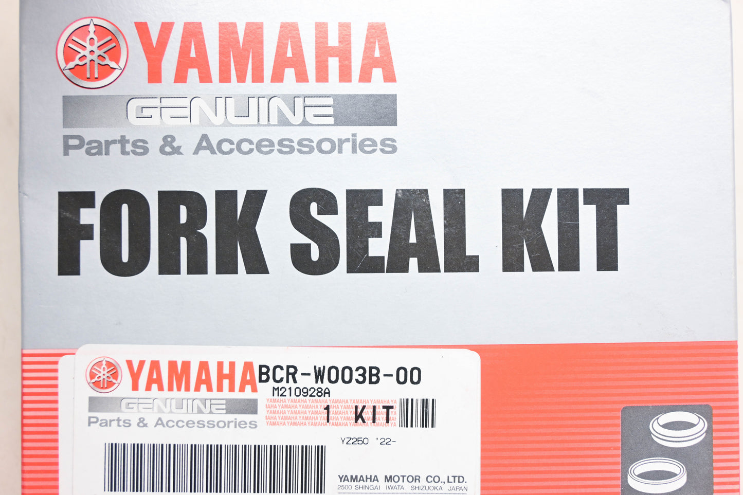 New OEM Yamaha BCR-W003B-00-00 Front Fork Seal Kit NOS