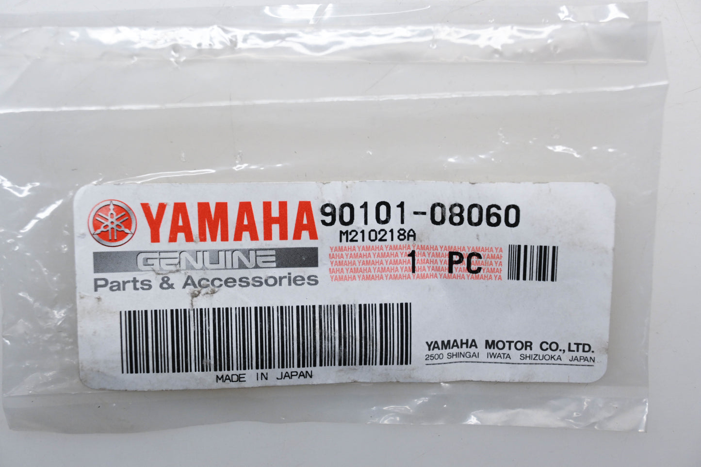 New OEM Yamaha 90101-08060-00 Bolt NOS
