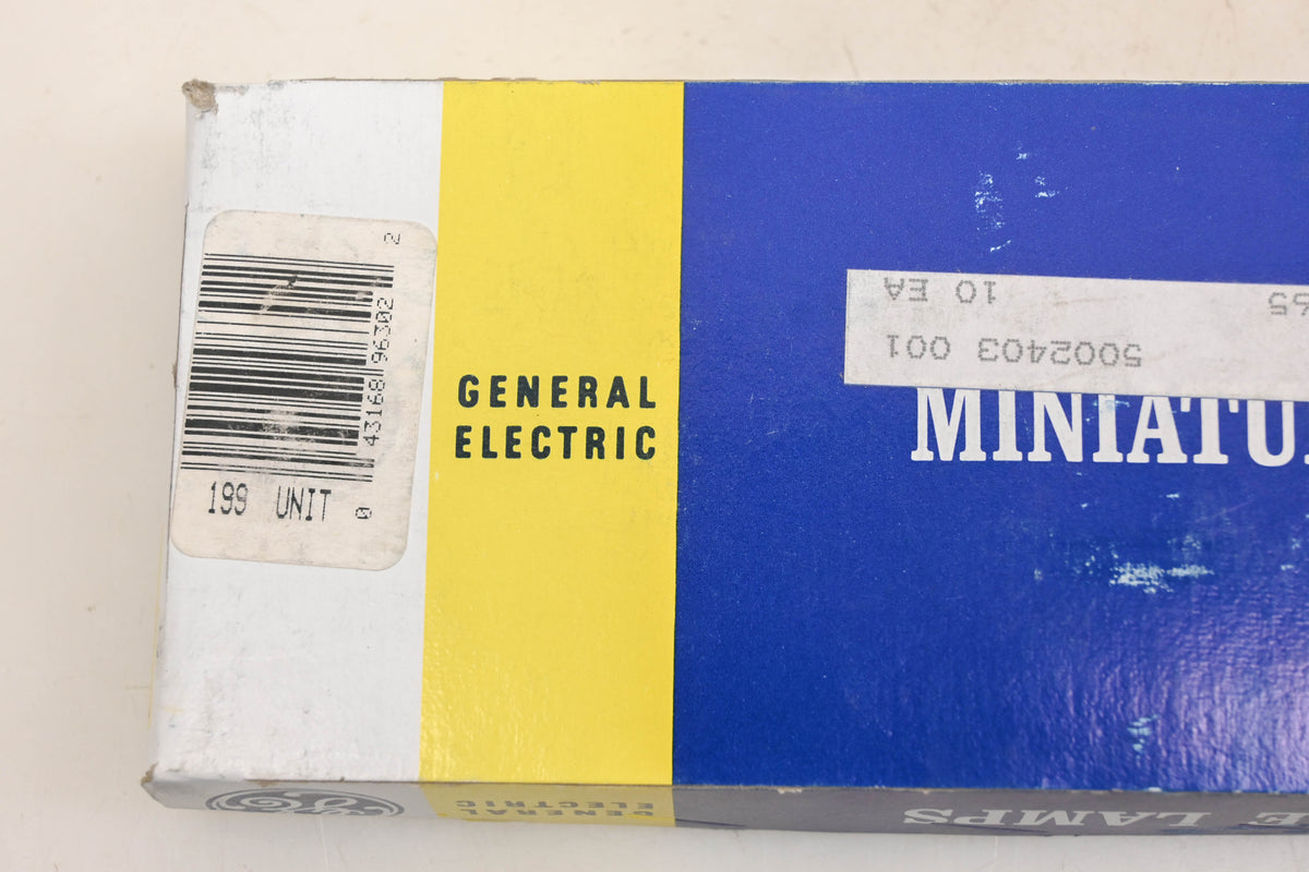 General Electric 199, 4030065 Bulbs Qty 2 NOS
