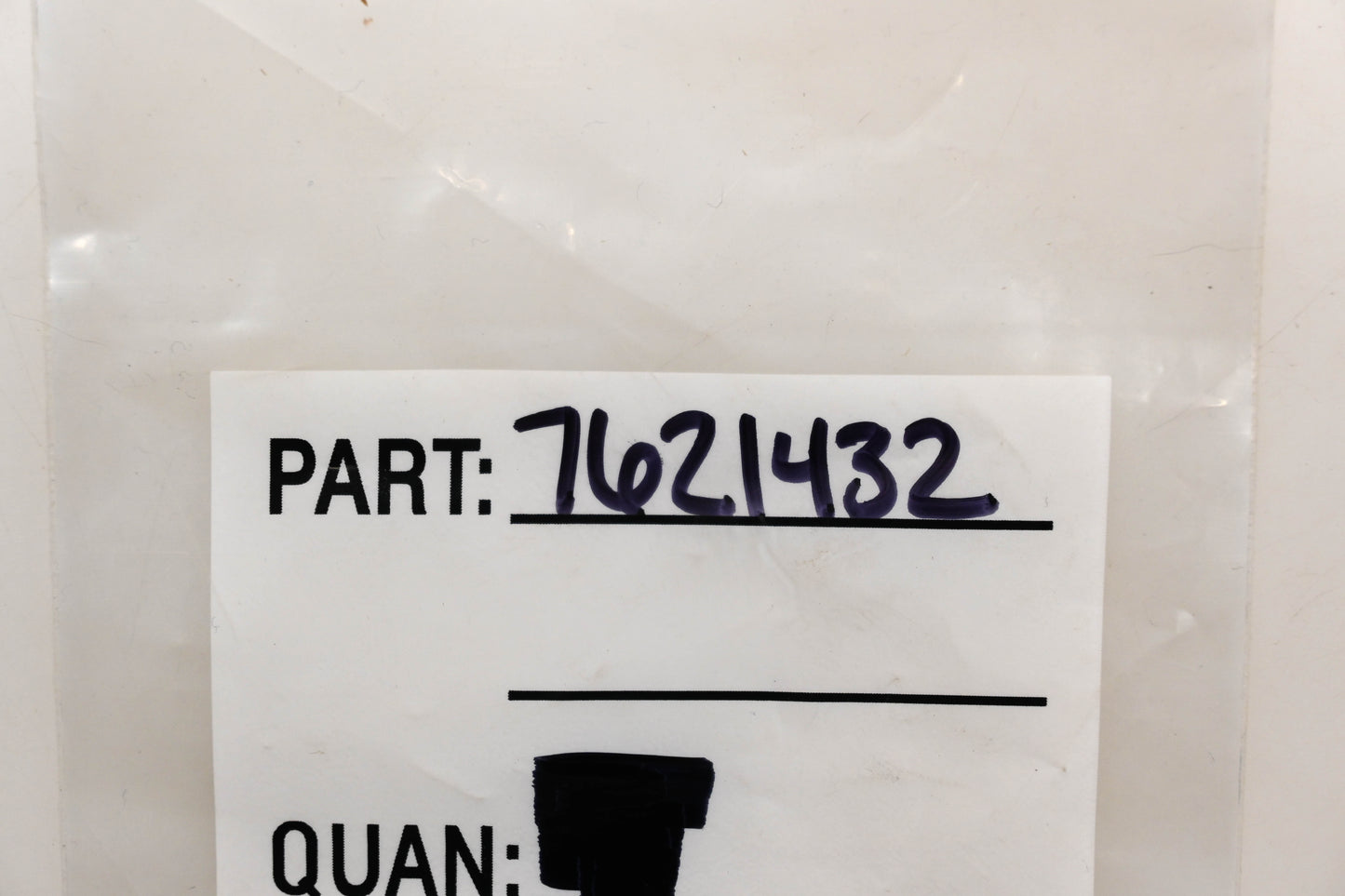 New OEM Polaris 7621432 Rivets Qty 2 NOS