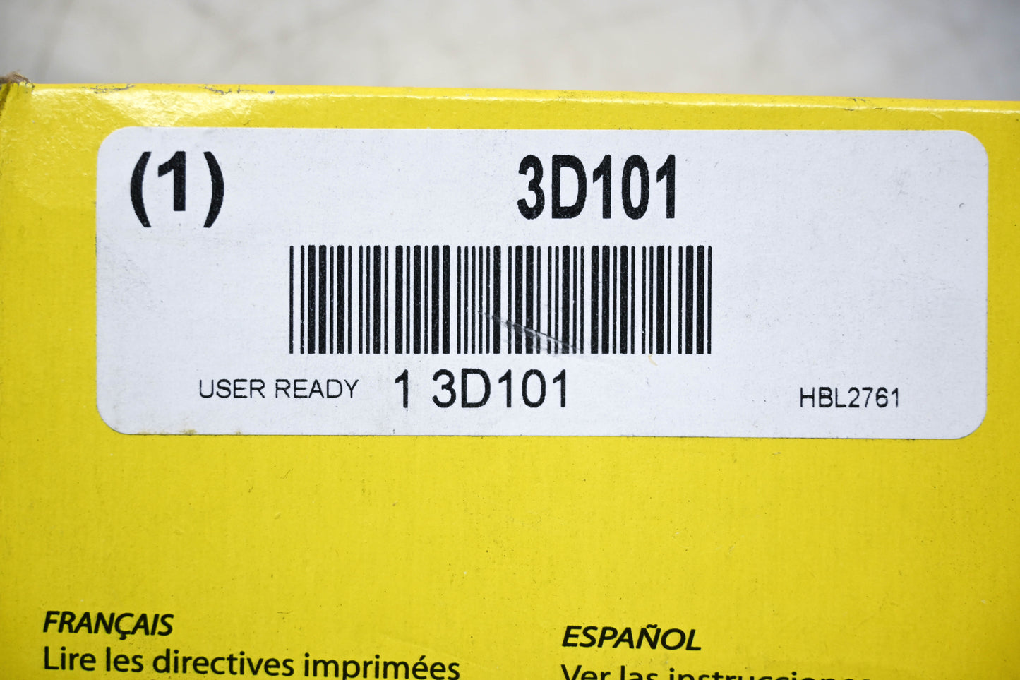 Hubbell 3D101 Locking Plug NOS