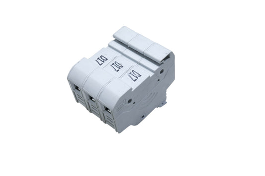 Eaton CHCC3DIU Bussmann Fuse Holder Series CHCC, 3-Pole, 600V, 30A NOS