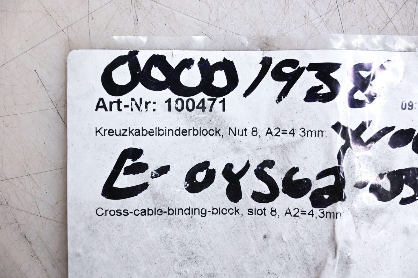 Aftermarket 100471, 4D0V7C Cross Cable Binding Block, A2=4.3mm Qty 44 NOS