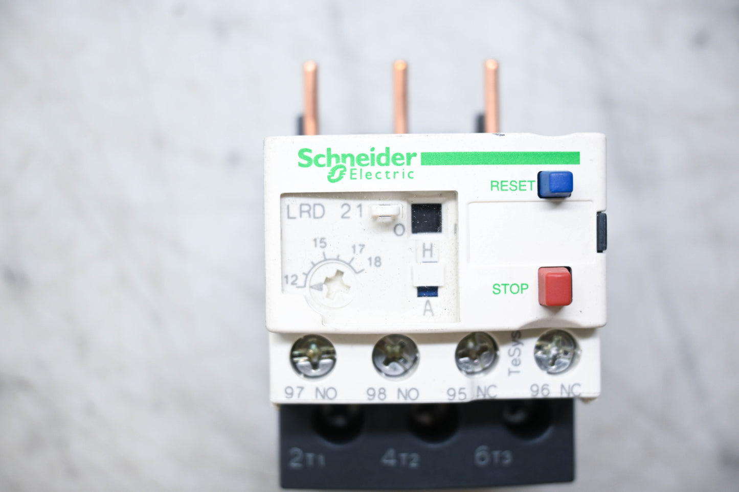 Schneider Electric LRD21 Thermal Overload Relay NOS