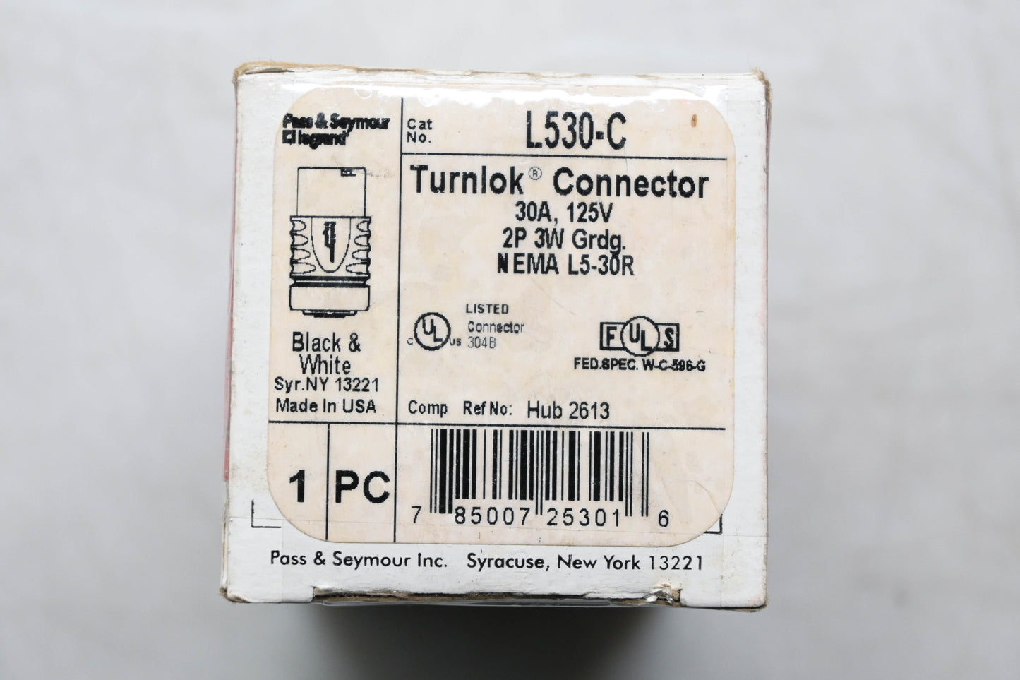 Pass & Seymour L530C, 785007253016 30A 125V 2P 3W Turnlok Connector NOS