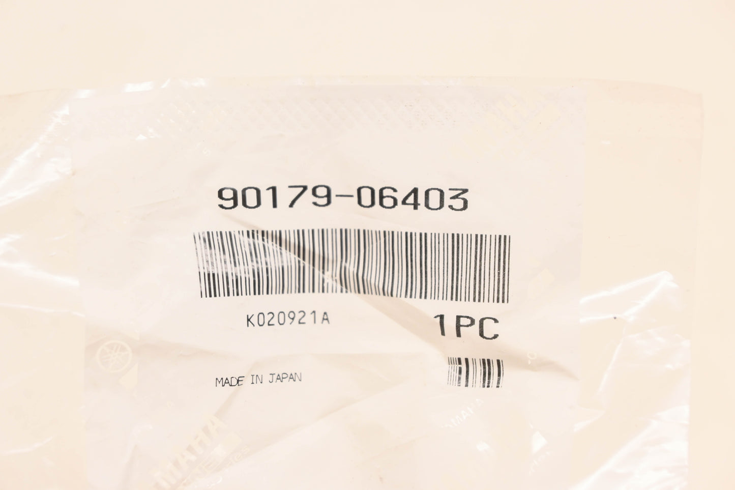 New OEM Yamaha 90179-06403-00 Flange Nut NOS