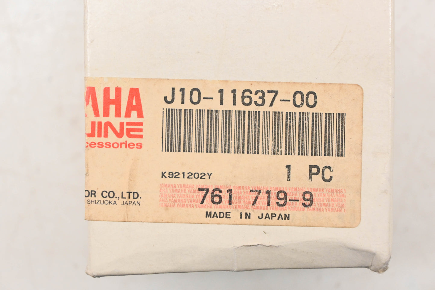 New OEM Yamaha J10-11637-00-00 Piston 0.75mm O/S NOS