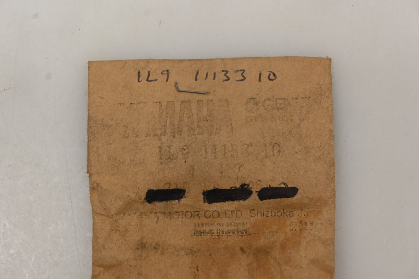 New OEM Yamaha 1L9-11133-10-00 Intake Valve Guide NOS