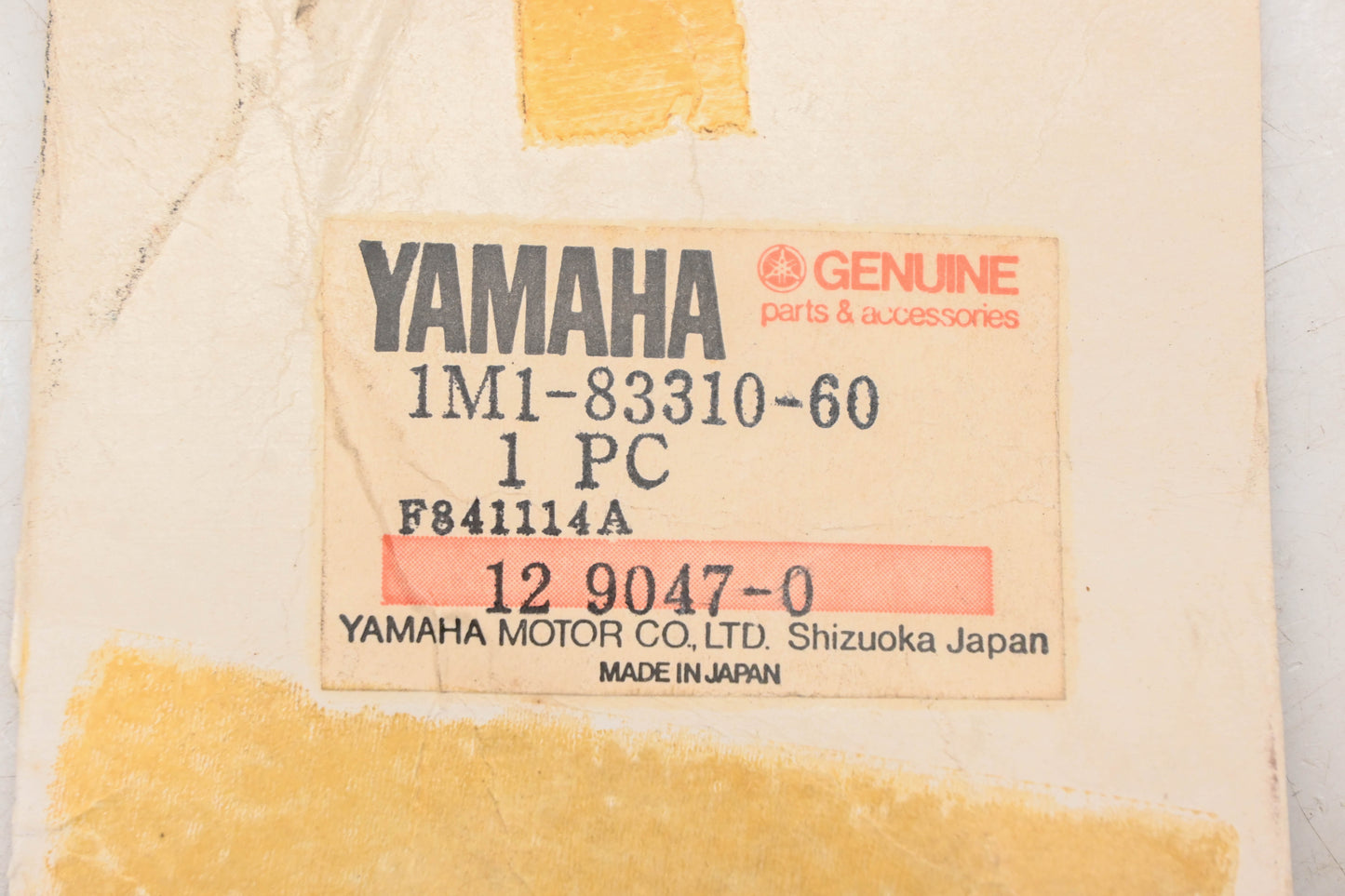 New OEM Yamaha 1M1-83310-60-00 Front Turn Signal Assembly NOS