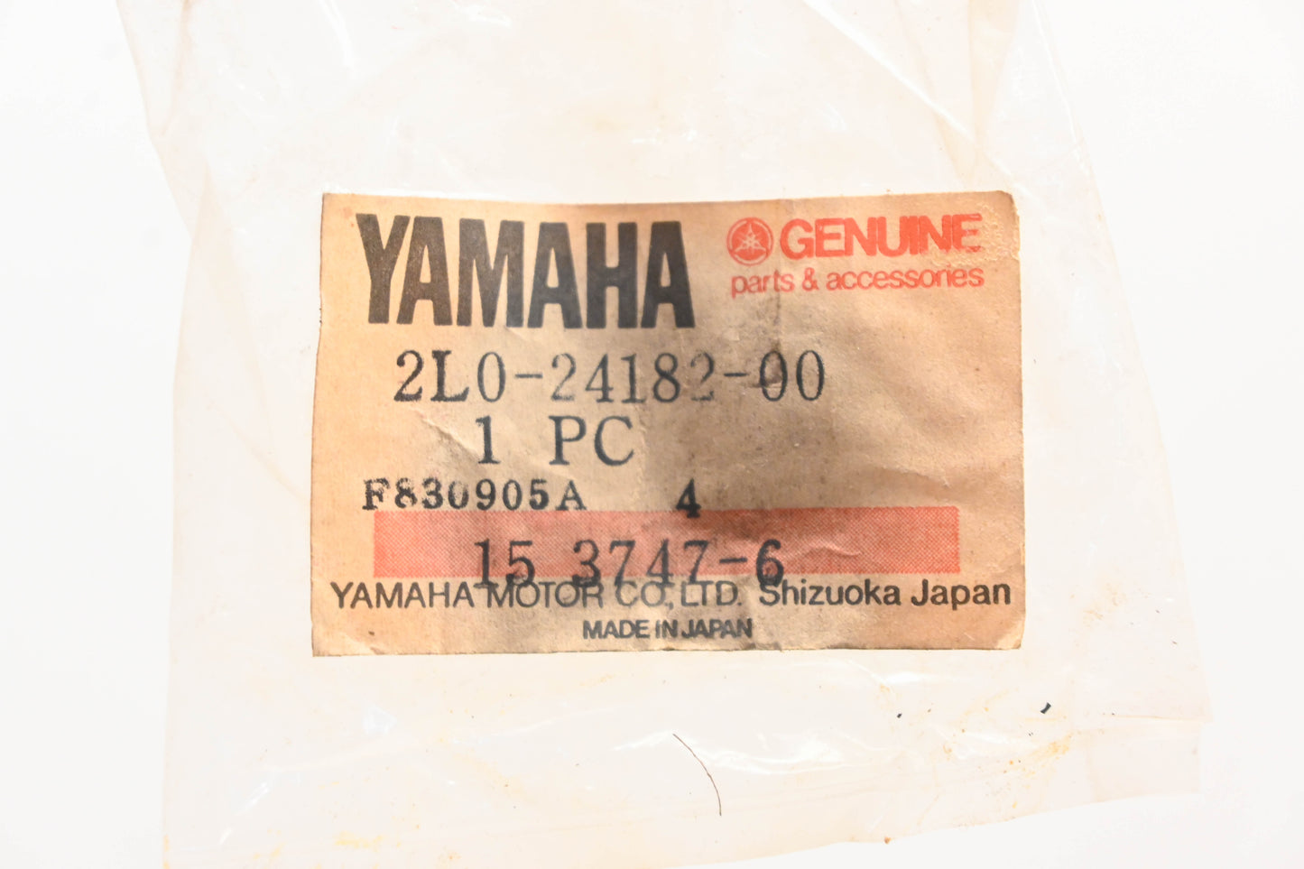 New OEM Yamaha 2L0-24182-00-00 Locating Damper NOS