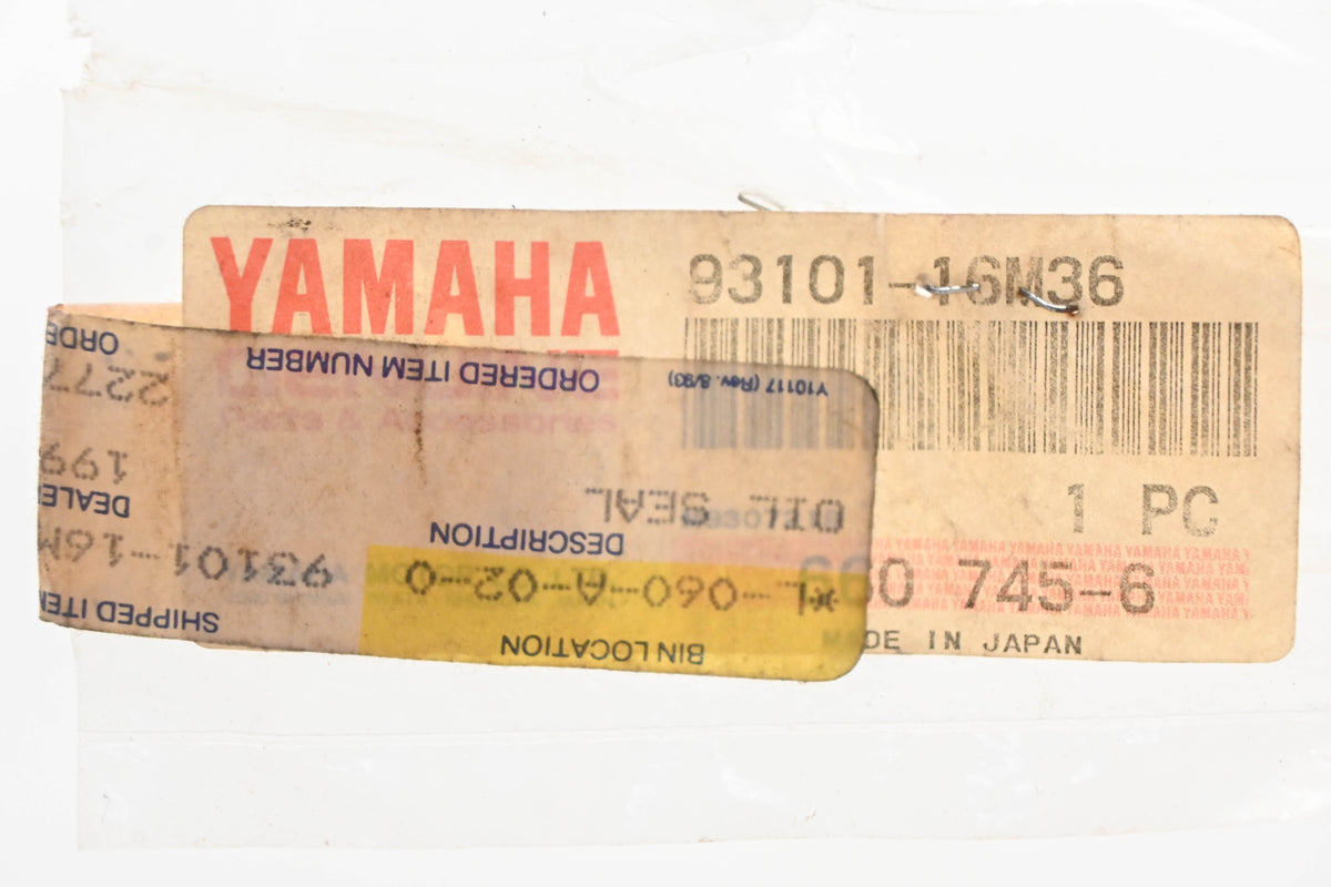 New OEM Yamaha 93101-16M36-00 Oil Seal NOS