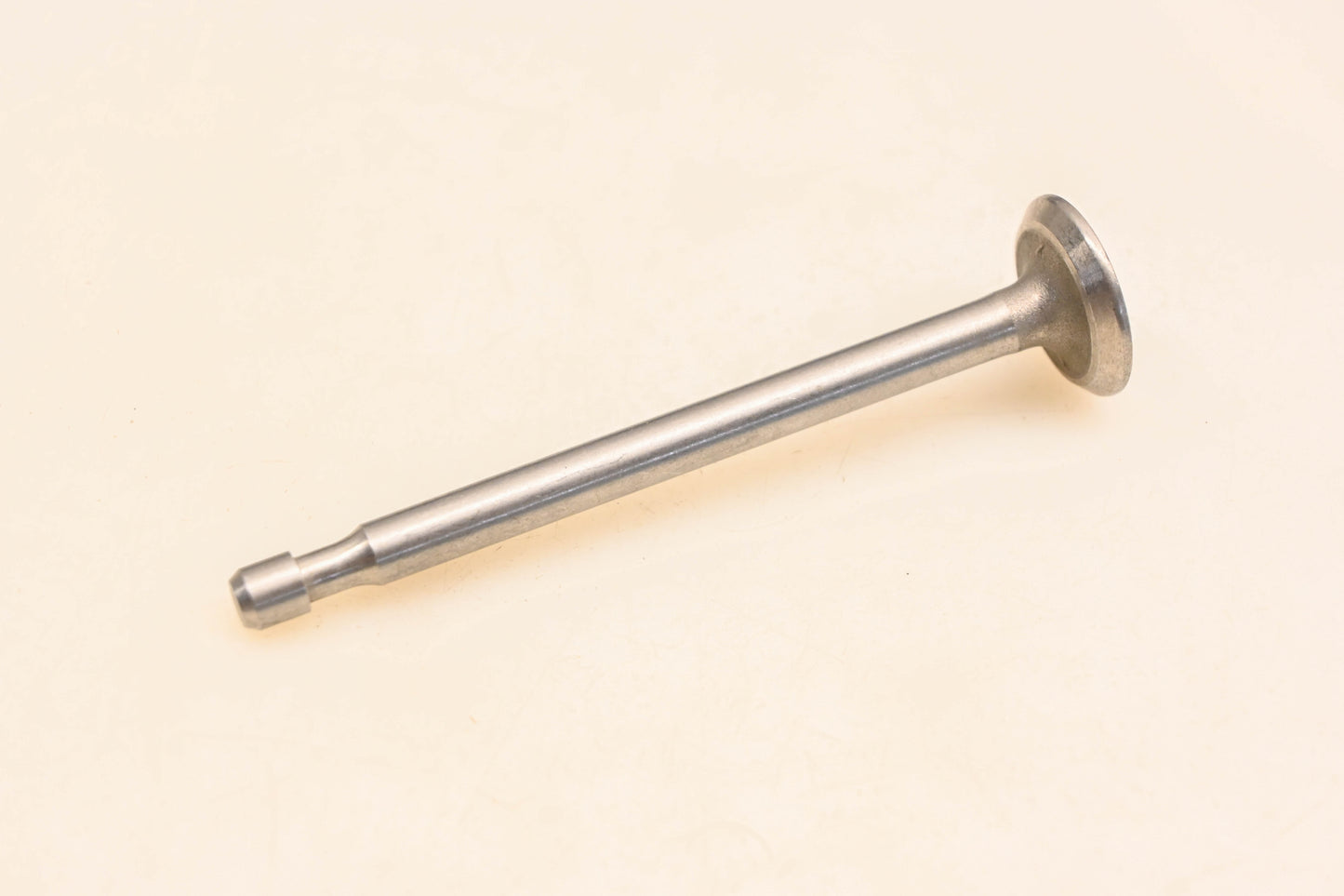 OEM Briggs & Stratton 296676 Exhaust Valve