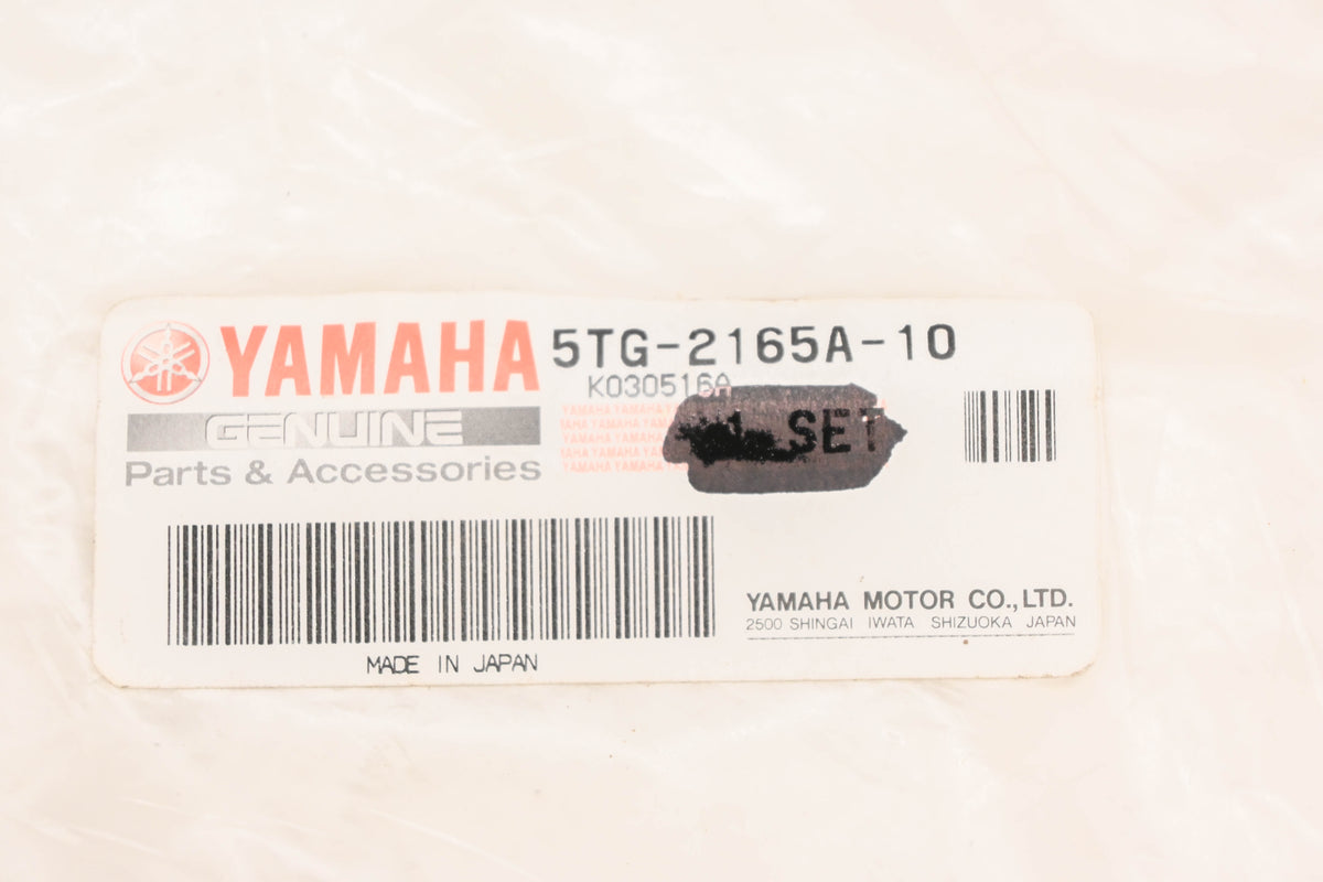 New OEM Yamaha 5TG-2165A-10-00 Red Rear Fender Titanium 5 Valve Graphic Decal Kit NOS