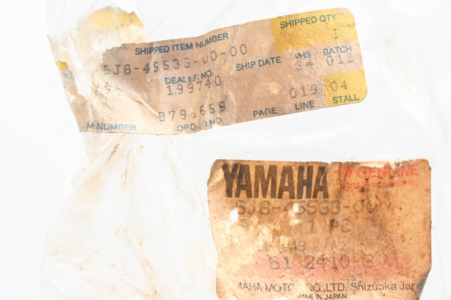 New OEM Yamaha 6J8-45536-00-00 Throttle Sleeve NOS