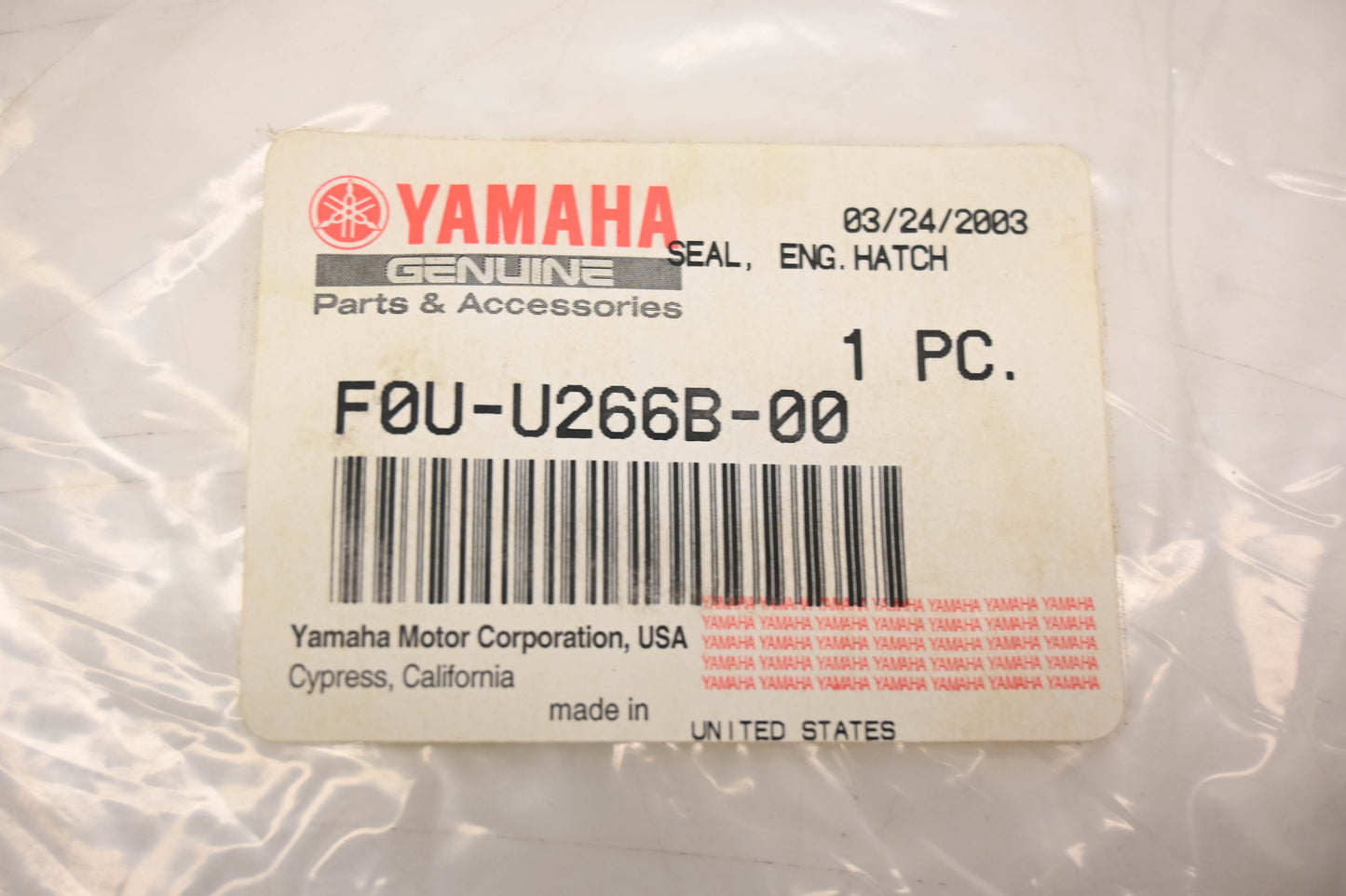 New OEM Yamaha F0U-U266B-00-00 Engine Hatch Seal NOS