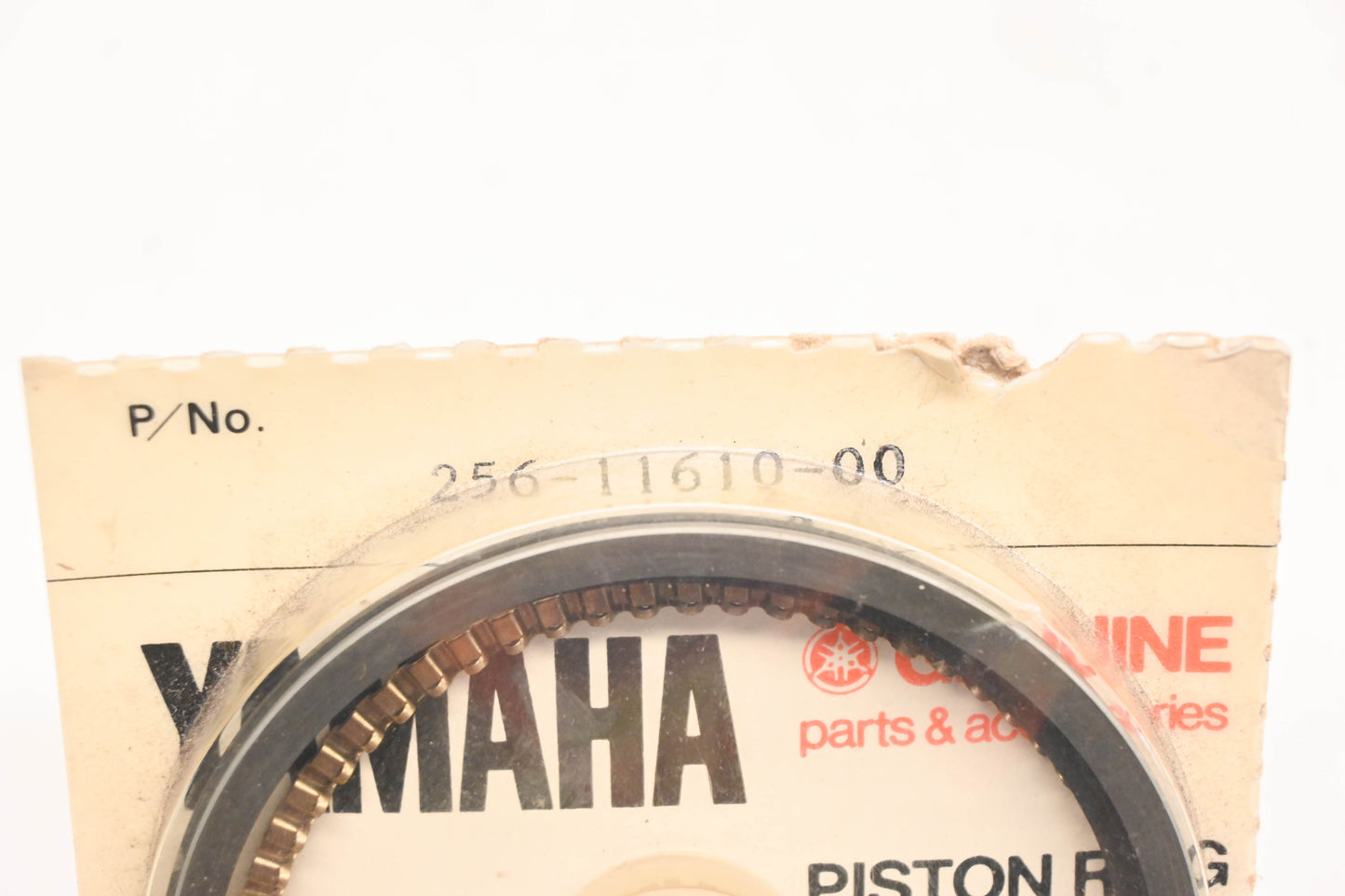 New OEM Yamaha 256-11610-00-00 Piston Ring STD Kit NOS