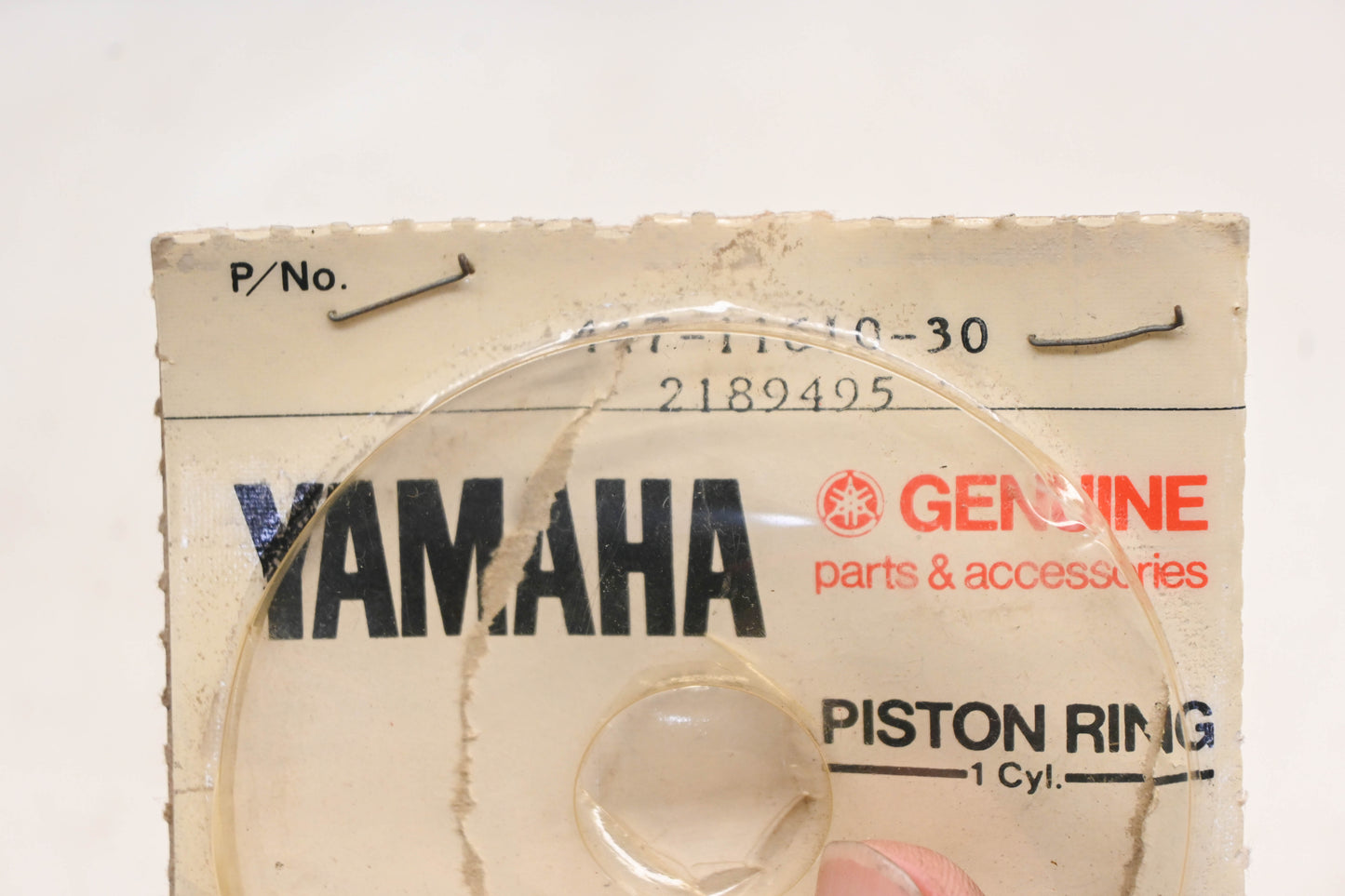 New OEM Yamaha 447-11610-30-00 Piston Ring Kit NOS