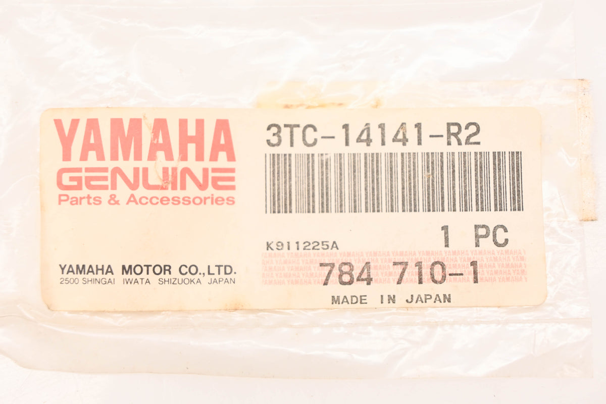 New OEM Yamaha 3TC-14141-R2-00 Carburetor Main Nozzle NOS