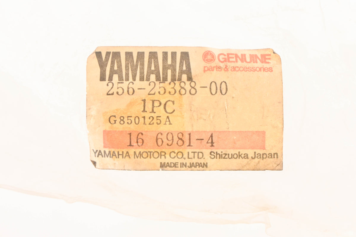 New OEM Yamaha 256-25388-00-00 Chain Puller Adjuster NOS