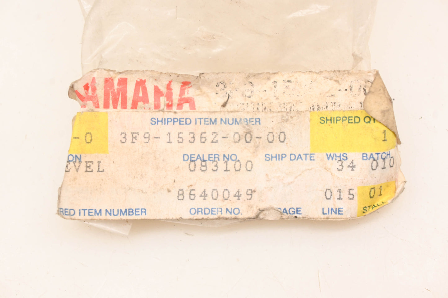 New OEM Yamaha 3F9-15362-00-00 Oil Level Plug NOS