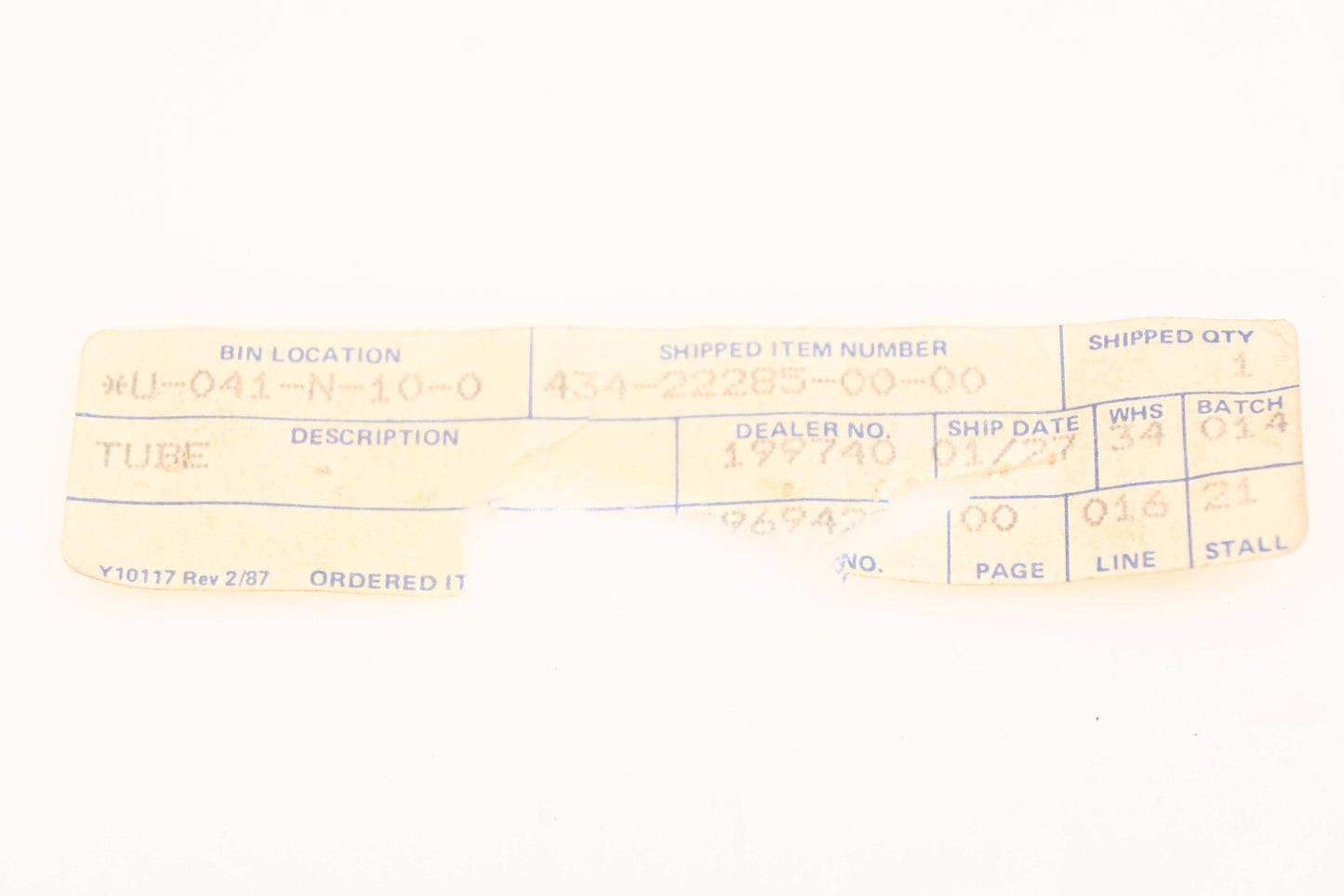 New OEM Yamaha 434-22285-00-00 Throttle Guide Tube NOS