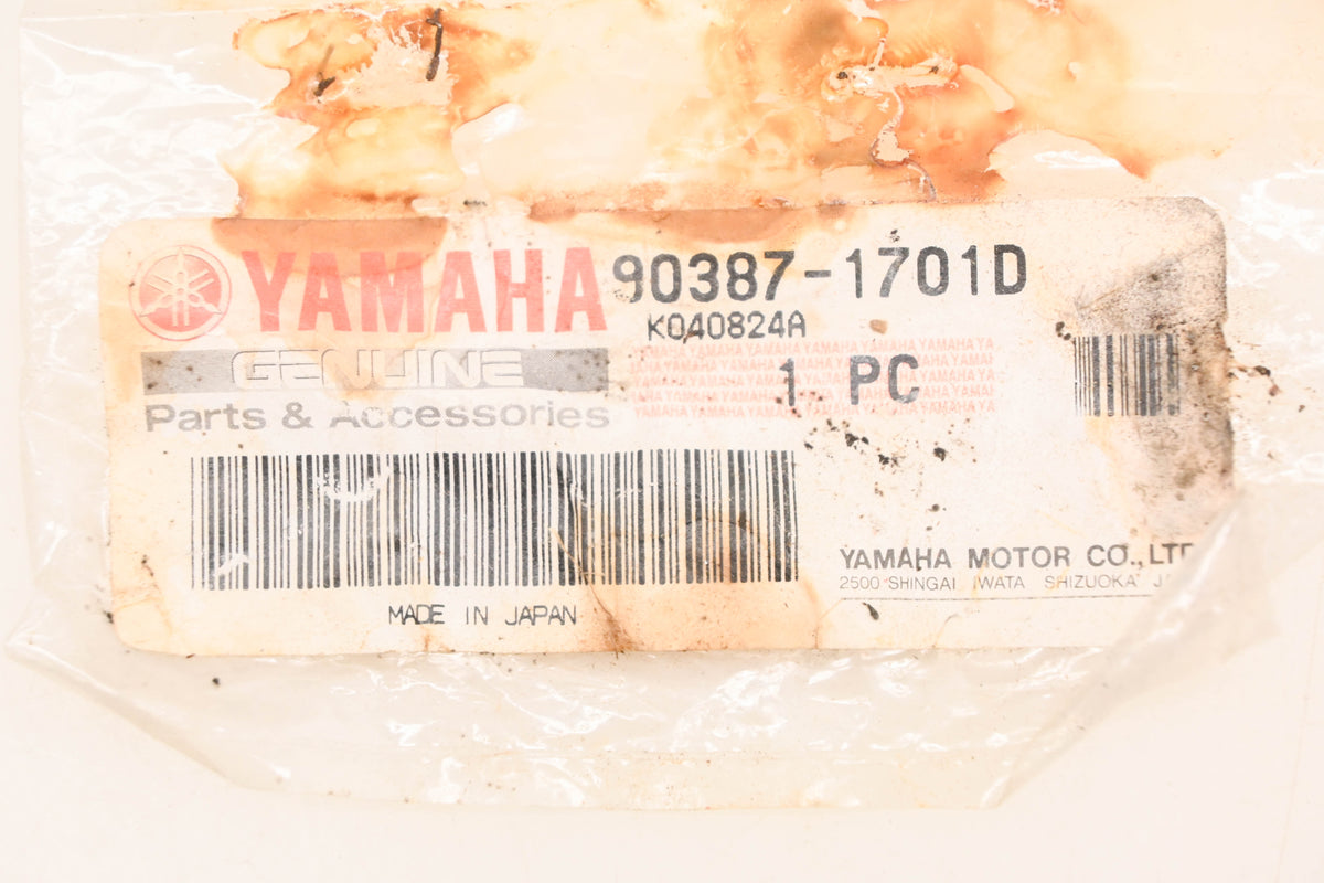 New OEM Yamaha 90387-1701D-00 Collar NOS