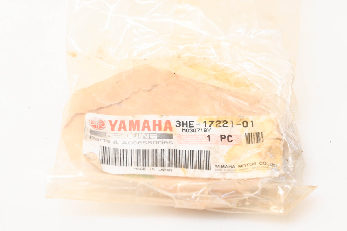 New OEM Yamaha 3HE-17221-01-00 2nd Wheel Gear NOS