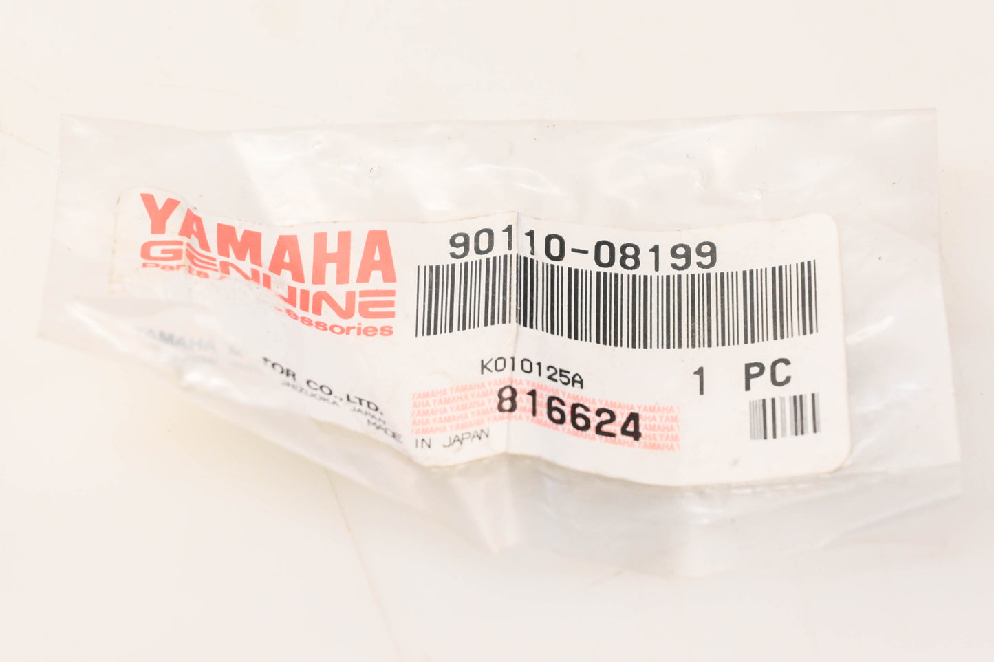 New OEM Yamaha 90110-08199-00 Socket Head Bolt NOS