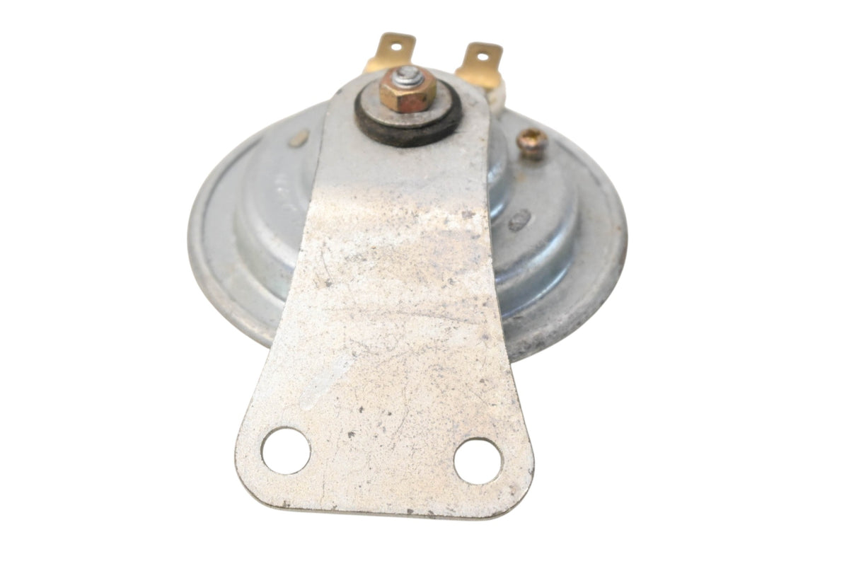 New OEM Yamaha 260-83371-12-00 Horn NOS