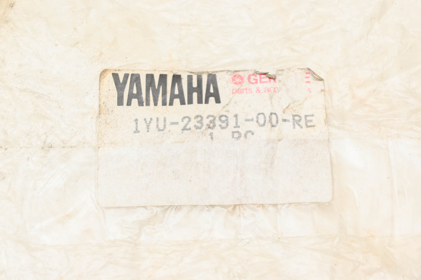 New OEM Yamaha 1YU-23391-00-RE Front Panel Cover NOS