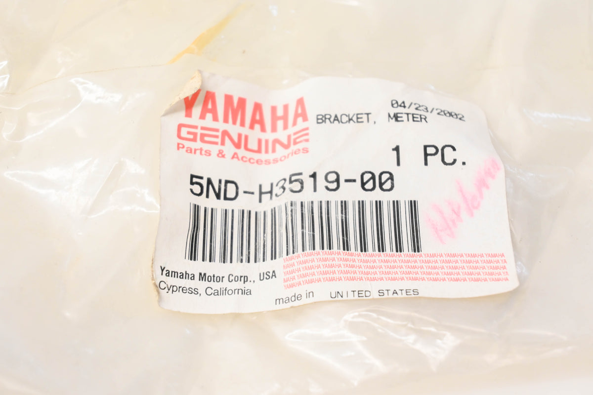 New OEM Yamaha 5ND-H3519-00-00 Tachometer Bracket NOS