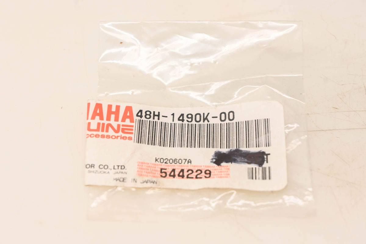 New OEM Yamaha 48H-1490K-00-00 Stop Screw NOS